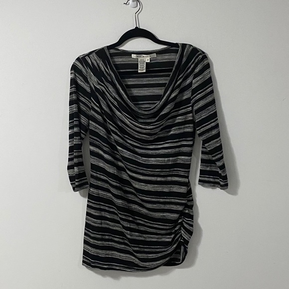 Max Studio Black & White Striped Long Shirt - Picture 2 of 7